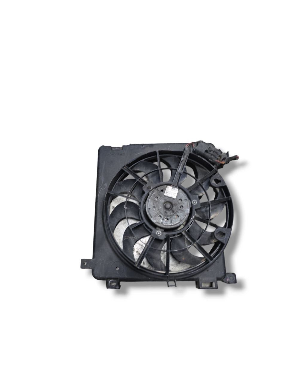 Ventola Radiatore Opel Astra H 1.7 Diesel (2004 - 2011) Cod : 24467442 - F&P CRASH SRLS - Ricambi Usati