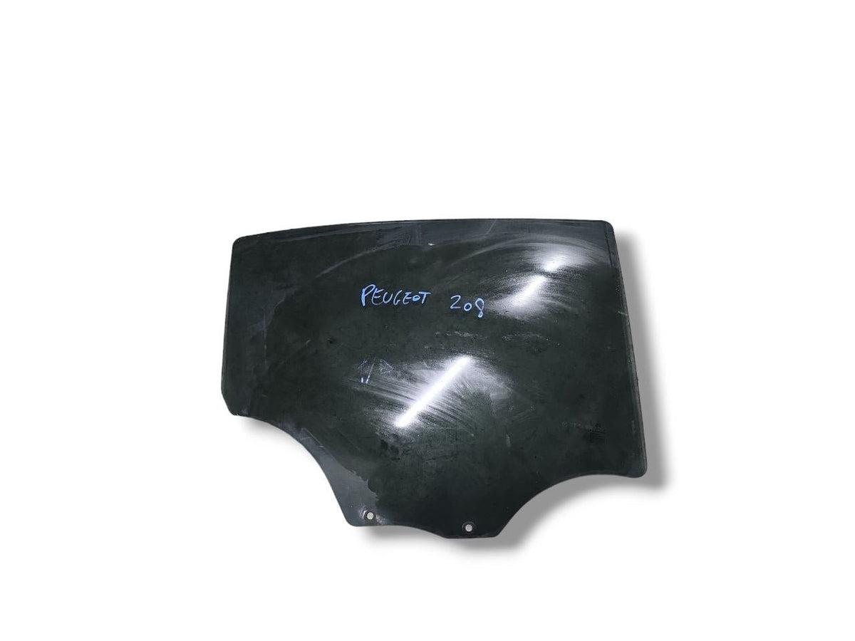 Vetro Finestrino Posteriore Destro Peugeot 208 (2012 - 2019) - F&amp;P CRASH SRLS - Ricambi Usati