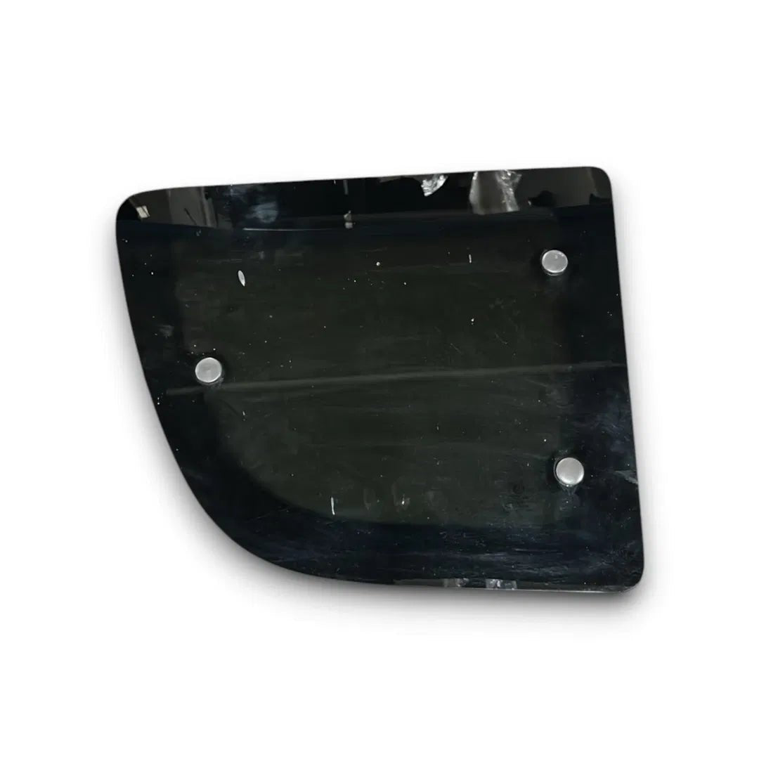 Vetro laterale posteriore a compasso destro Fiat Doblò II 2009–2015 - F&amp;P CRASH SRL - Ricambi Usati