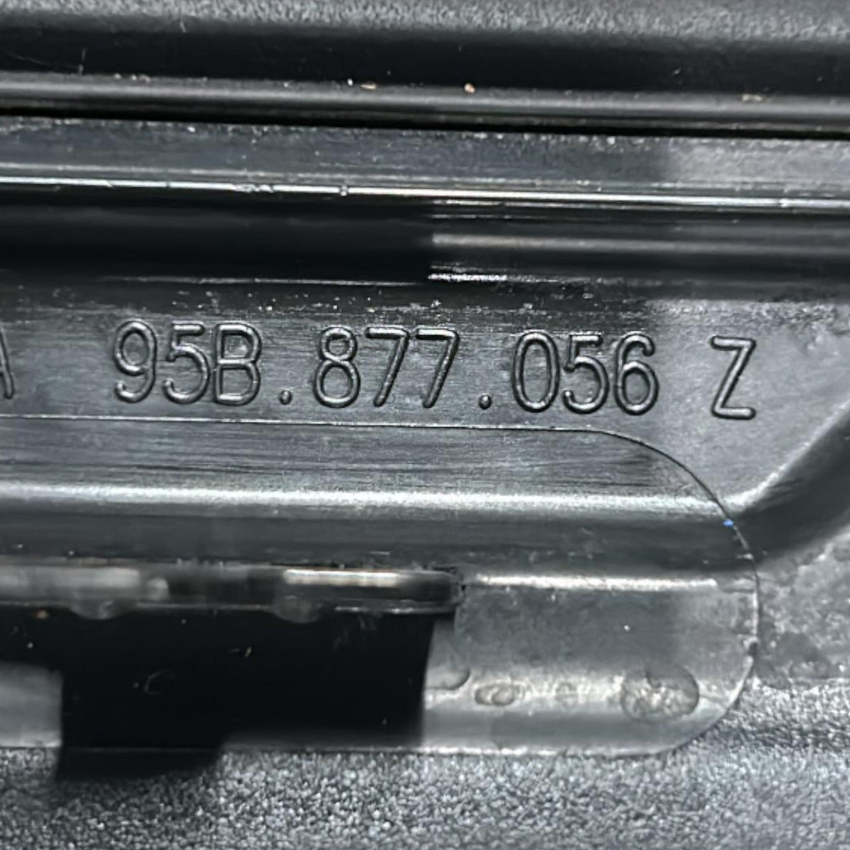 Rear Panoramic Roof Glass Porsche Macan (95B) part no. 95B877056Z (2013 > ) - F&P CRASH SRLS - Used Parts