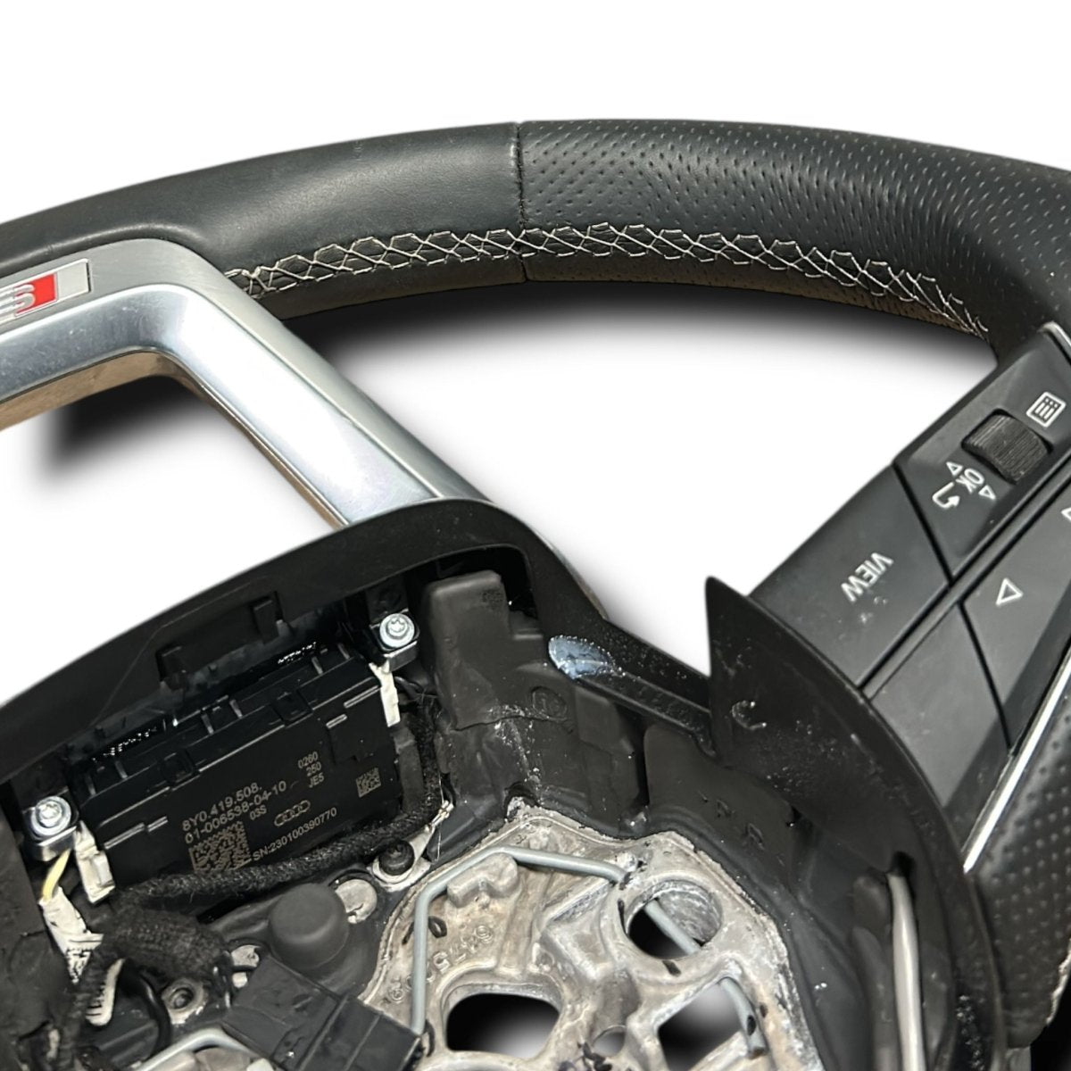 Volante + airbag Audi A3 (8Y) S - Line 8y0880201d (2024 > ) - F&P CRASH SRL - Ricambi Usati