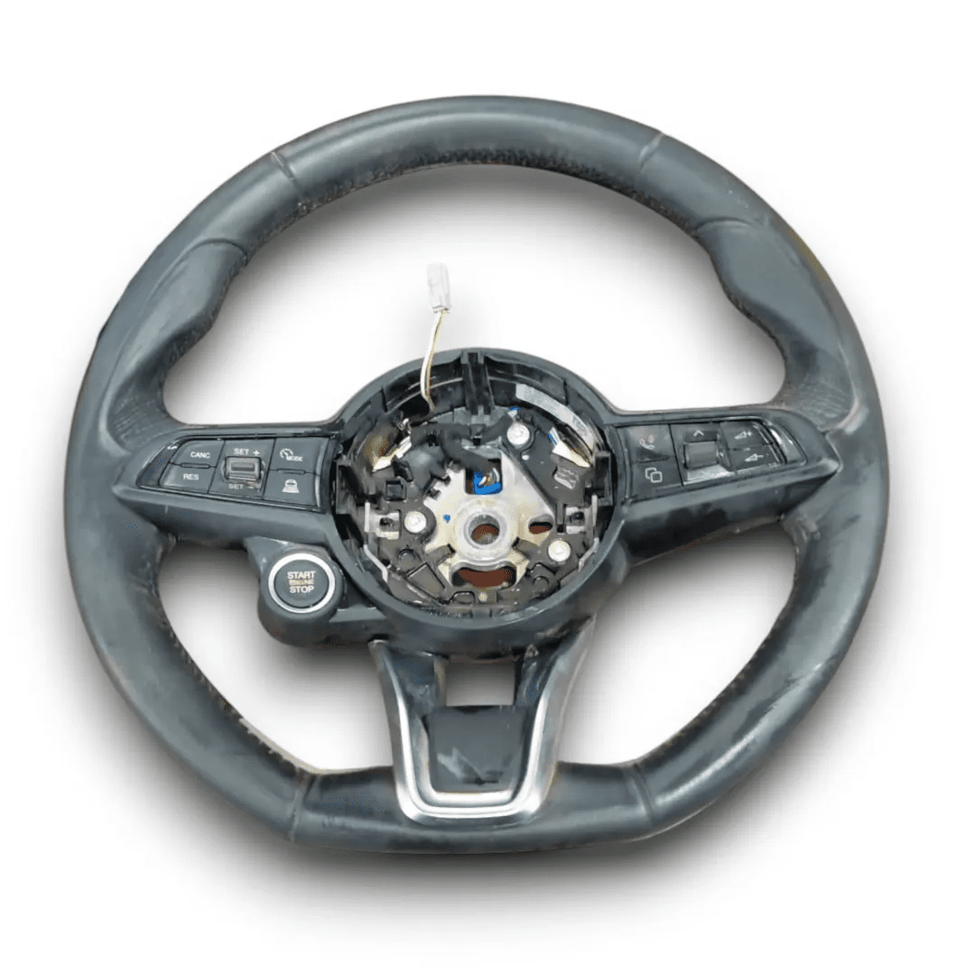 Volante Alfa Romeo Tonale dal 2022 OEM 156178469 - F&P CRASH SRL - Ricambi Usati