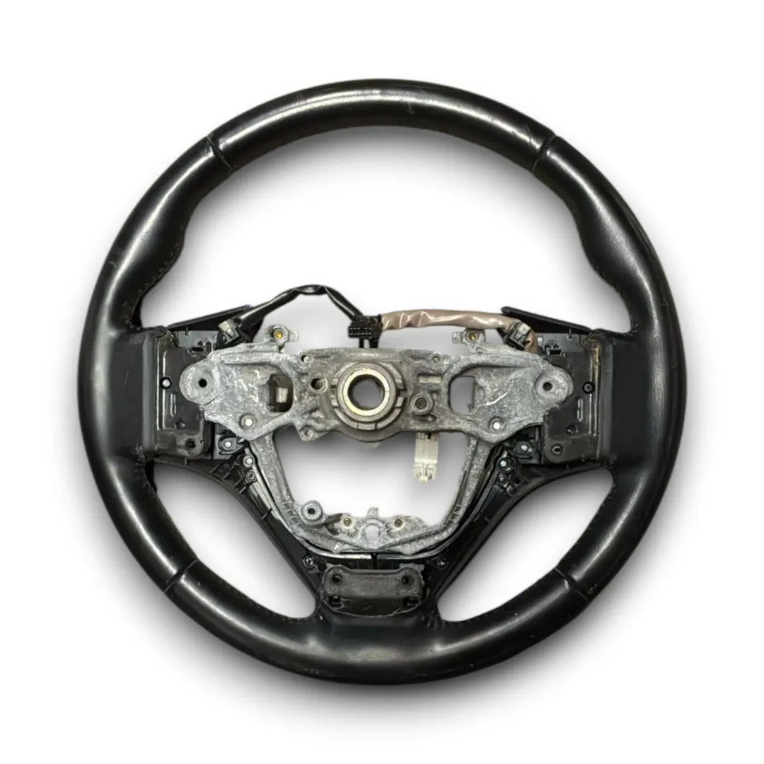 Dettaglio Volante in pelle Toyota Auris dal 2012 - foto 2