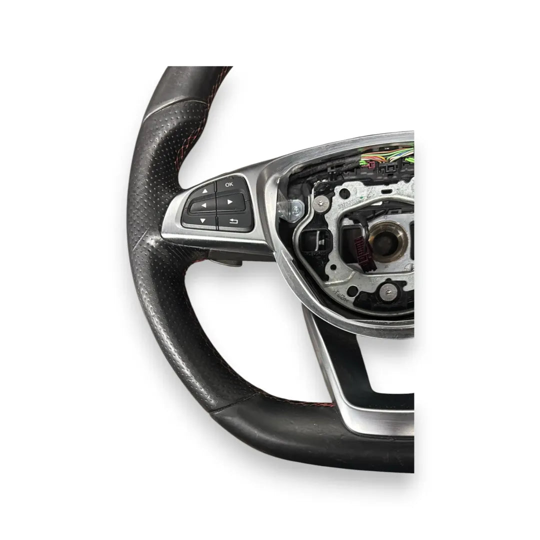 Dettaglio Volante Mercedes-Benz CLA SW X117 dal 2015 OEM A00046013039E38 - foto 3