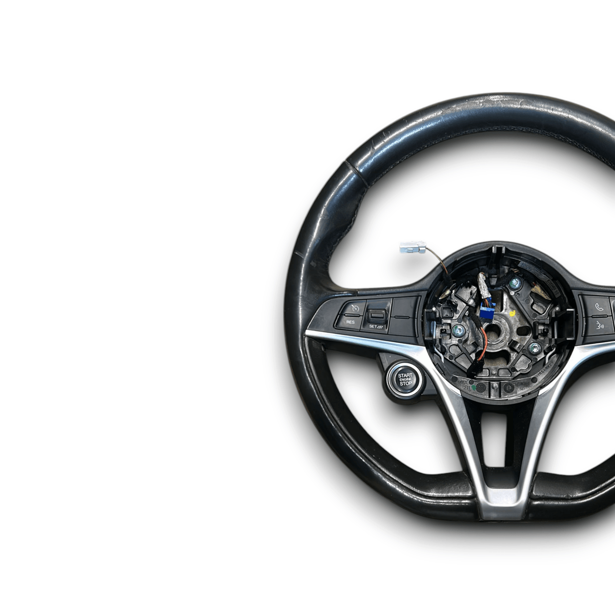 Volante / Sterzo Alfa Romeo Giulia (2016 >) cod:1049912X66F - F&P CRASH SRLS - Ricambi Usati