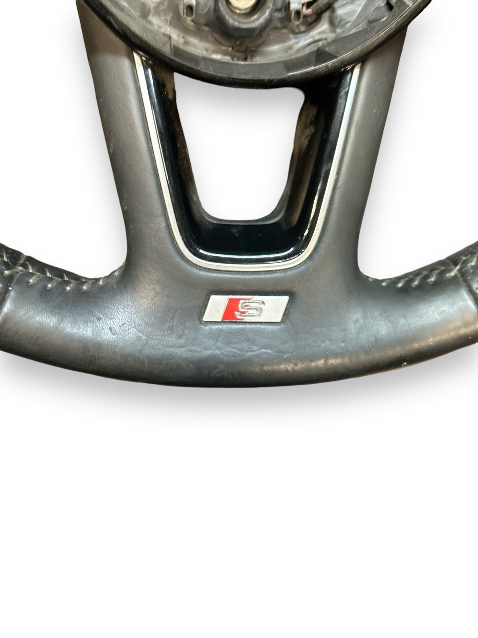 Volante / Sterzo Audi A4 B9 (2016 > ) cod . 8W0419689 - F&P CRASH SRLS - Ricambi Usati