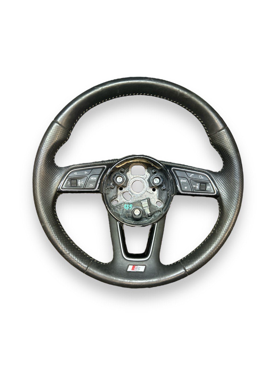 Volante / Sterzo Audi A4 B9 (2016 > ) cod . 8W0419689 - F&P CRASH SRLS - Ricambi Usati