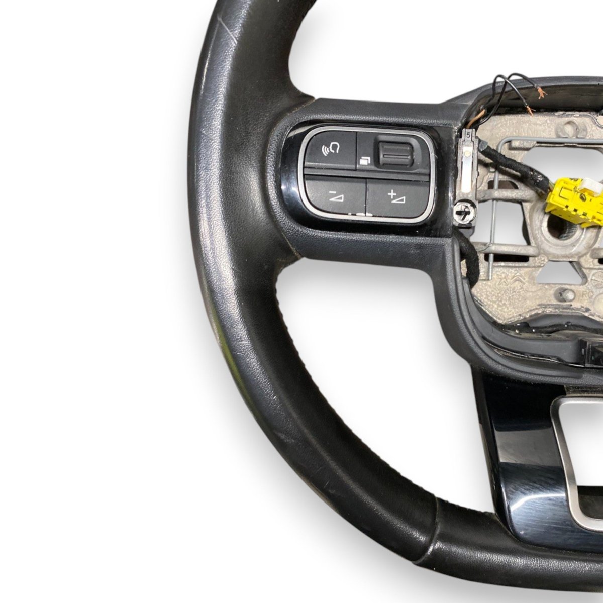 Volante / sterzo citroen c3 iii Cod: 34228597d (2016 - ) - F&P CRASH SRLS - Ricambi Usati