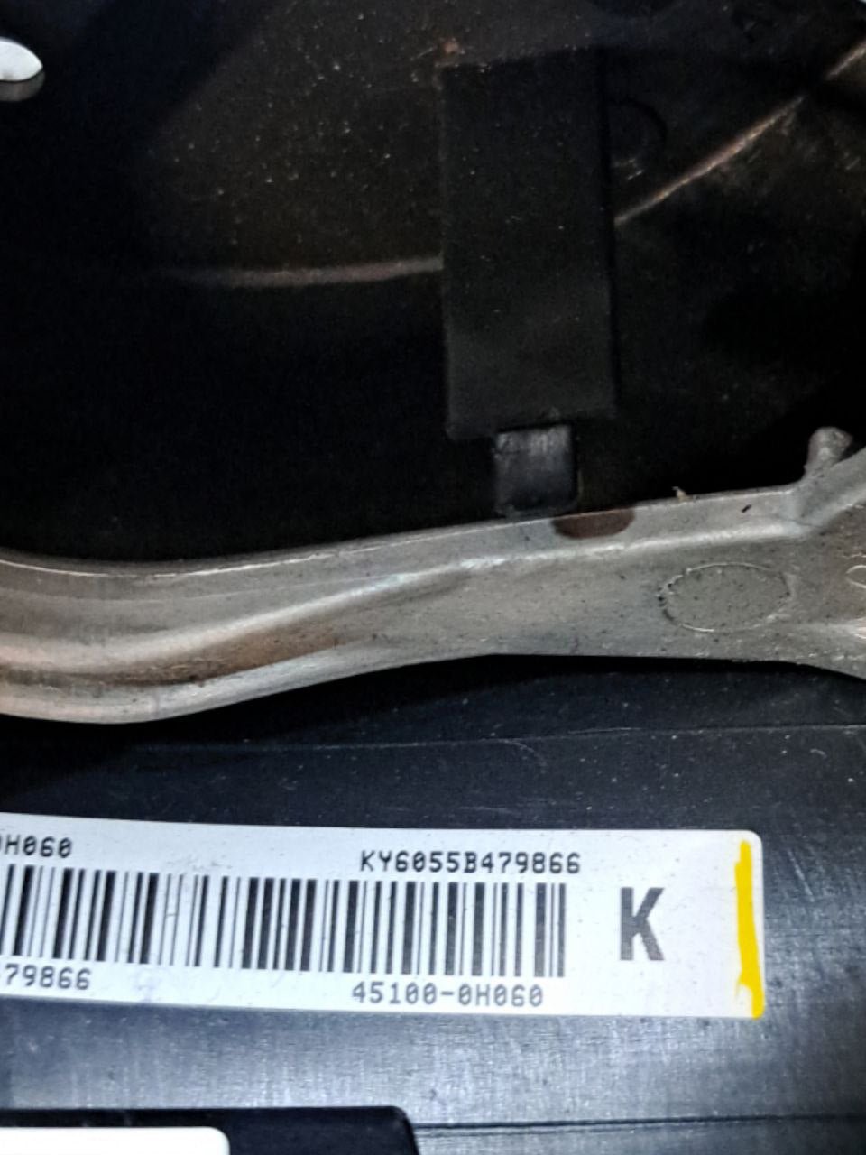 Steering Wheel / Steering + steering wheel controls Toyota Aygo / Citroen C1 (2015>) CODE: 45100 - 0H060 - F&P CRASH SRLS - Used Parts