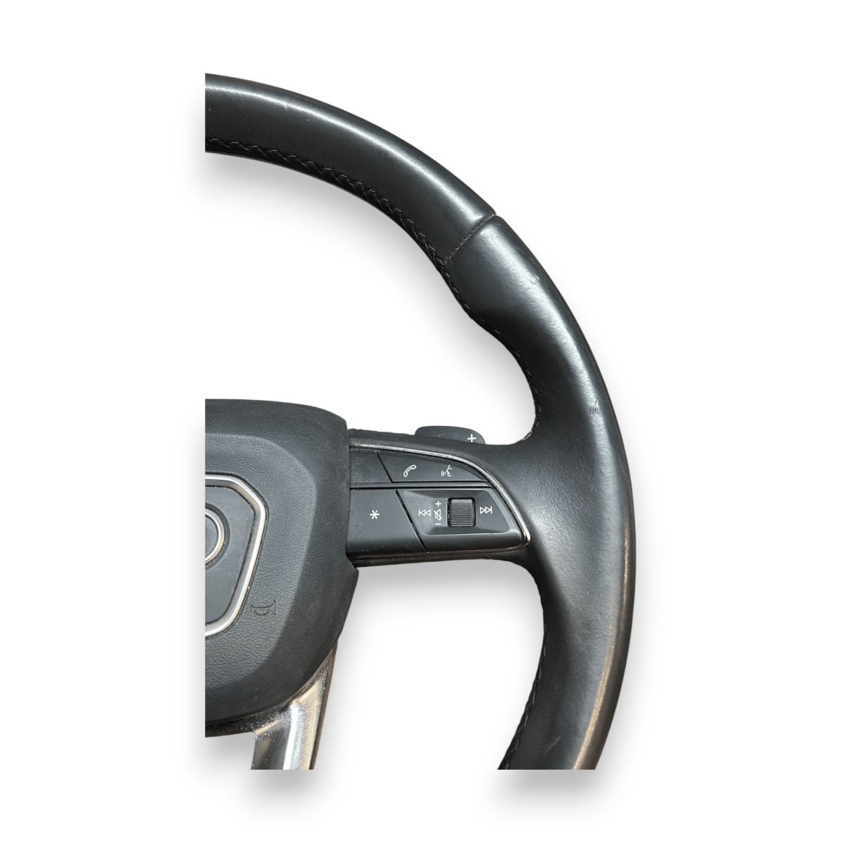Volante / sterzo completo di Airbag audi a3 8y cod:8y0419091l (2020-) - F&P CRASH SRL - Ricambi Usati