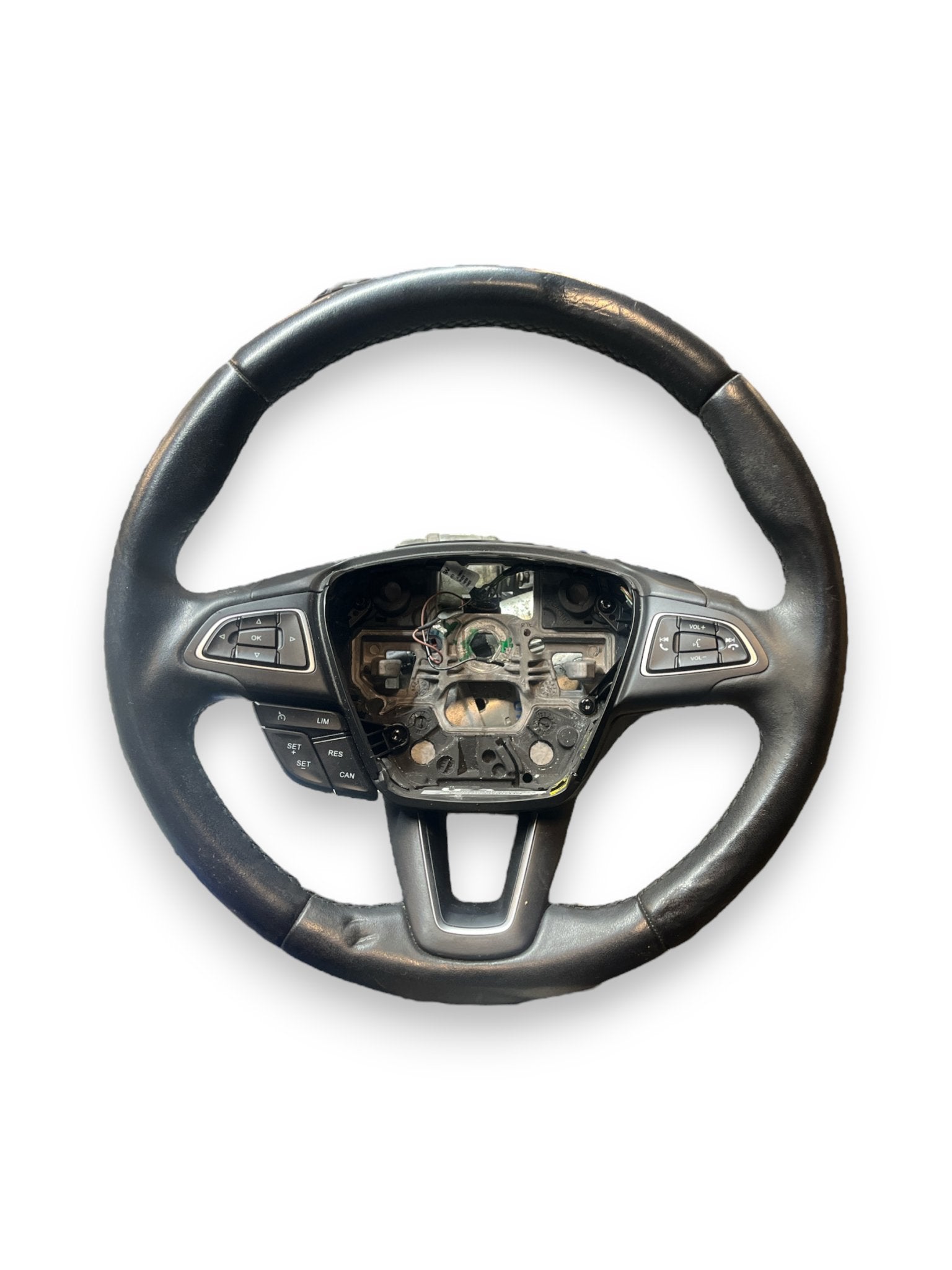 Volante Sterzo Con Comandi In Pelle Ford Kuga ( 2017 ) cod : GV413600DC2ZHE - F&P CRASH SRLS - Ricambi Usati