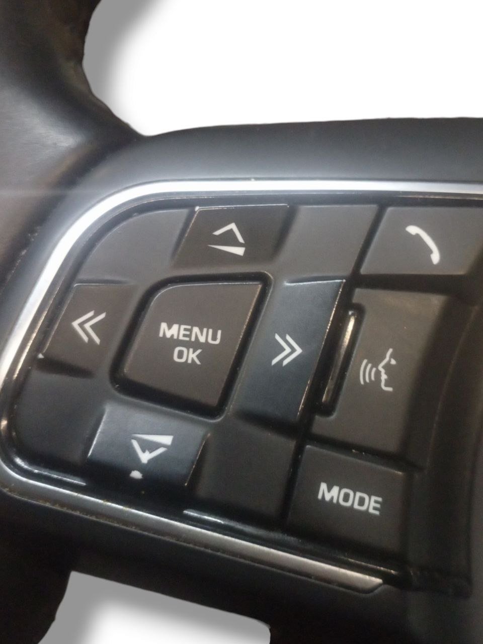 Volante / Sterzo con Palette + Comandi al Volante Jaguar XE (2017) cod: GX73 - 3F563 - PD8PVJ - F&P CRASH SRLS - Ricambi Usati