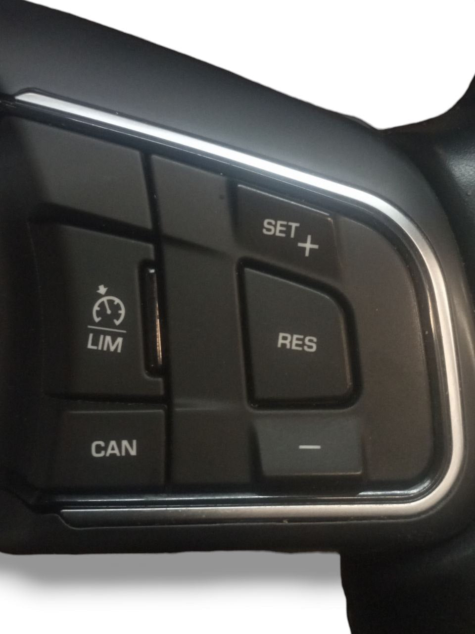 Volante / Sterzo con Palette + Comandi al Volante Jaguar XE (2017) cod: GX73 - 3F563 - PD8PVJ - F&P CRASH SRLS - Ricambi Usati