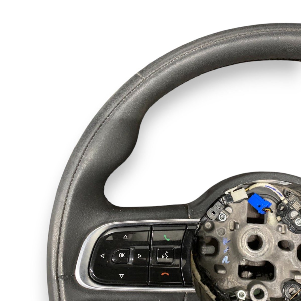 Volante / sterzo fiat 500e 332 (2020 - ) Cod: 652705100e - F&P CRASH SRLS - Ricambi Usati