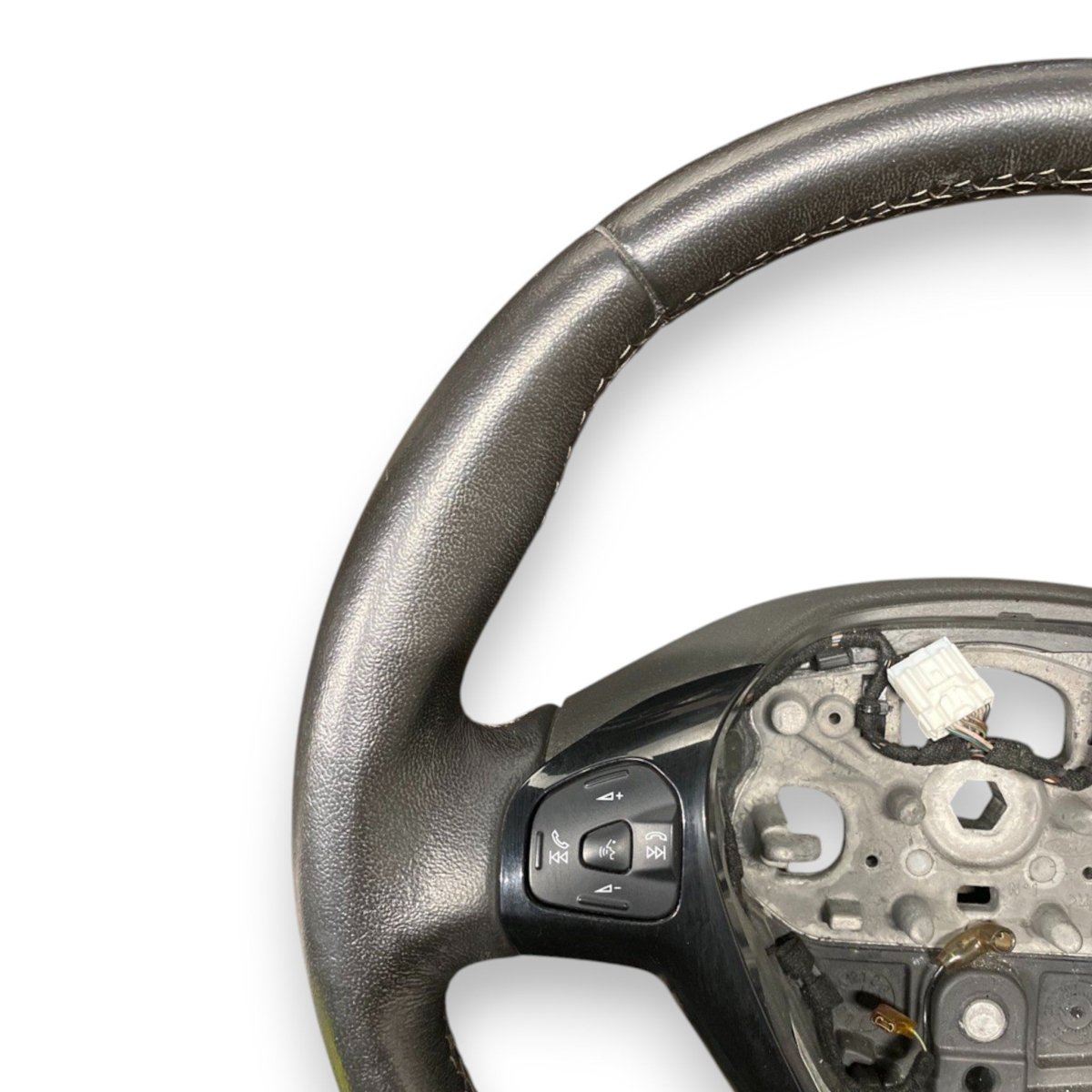 Volante / sterzo ford ka+ Cod: g1b5 - 3600 - jb37ae (2016 - 2019) - F&P CRASH SRLS - Ricambi Usati