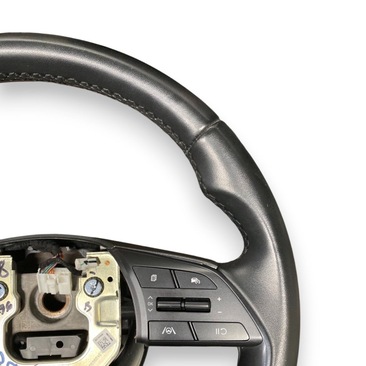 Volante / sterzo hyundai i20 bc3 (2020 - ) Cod: 56100q0db0nnb - F&P CRASH SRLS - Ricambi Usati