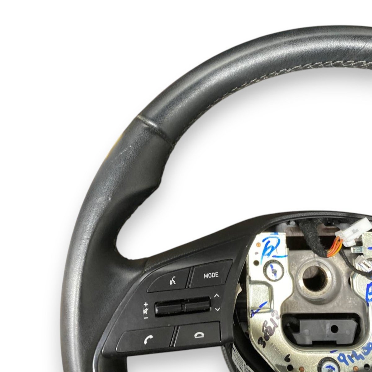 Volante / sterzo hyundai i20 bc3 Cod: 56100q0db0nnb (2020 - ) - F&P CRASH SRLS - Ricambi Usati