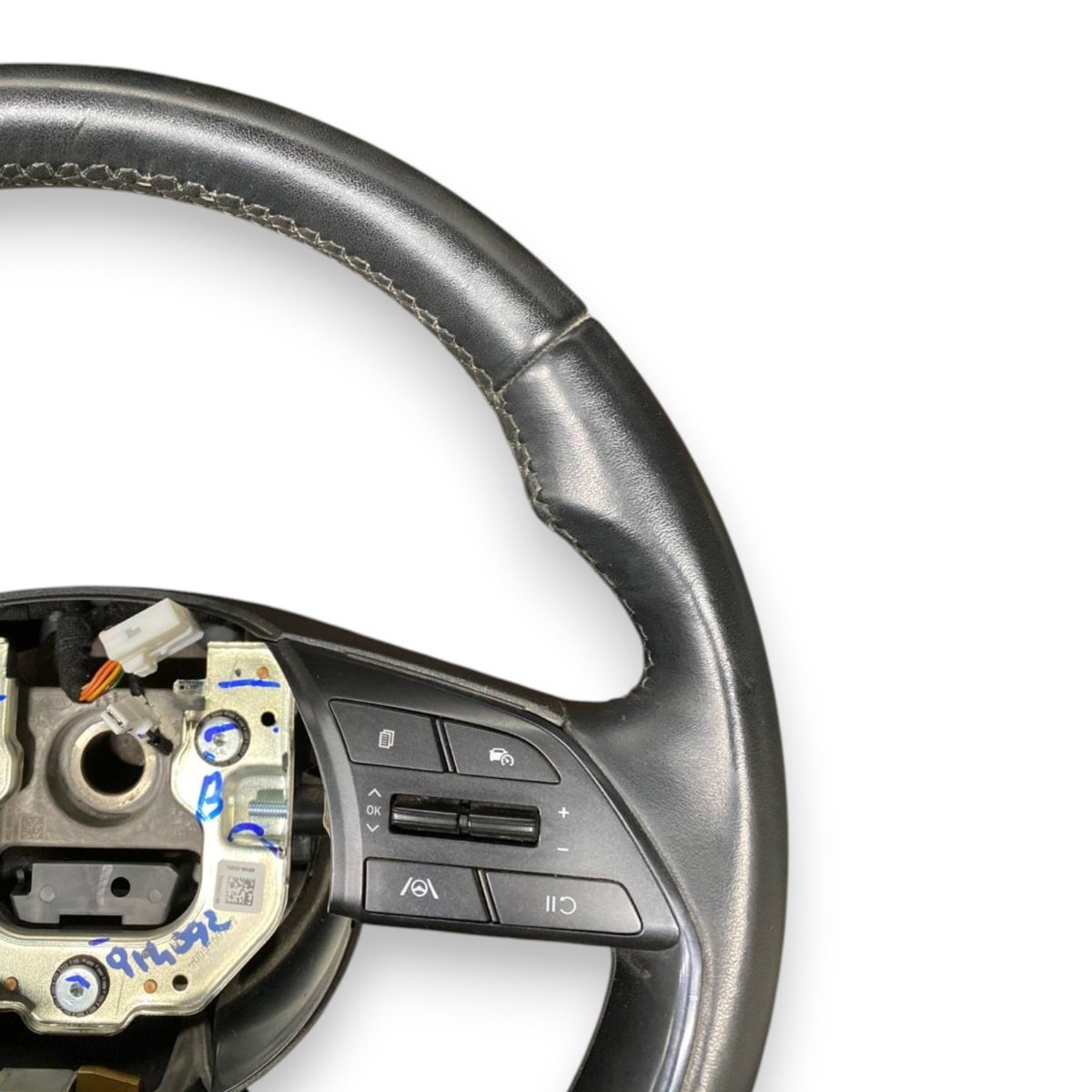 Volante / sterzo hyundai i20 bc3 Cod: 56100q0db0nnb (2020 - ) - F&P CRASH SRLS - Ricambi Usati