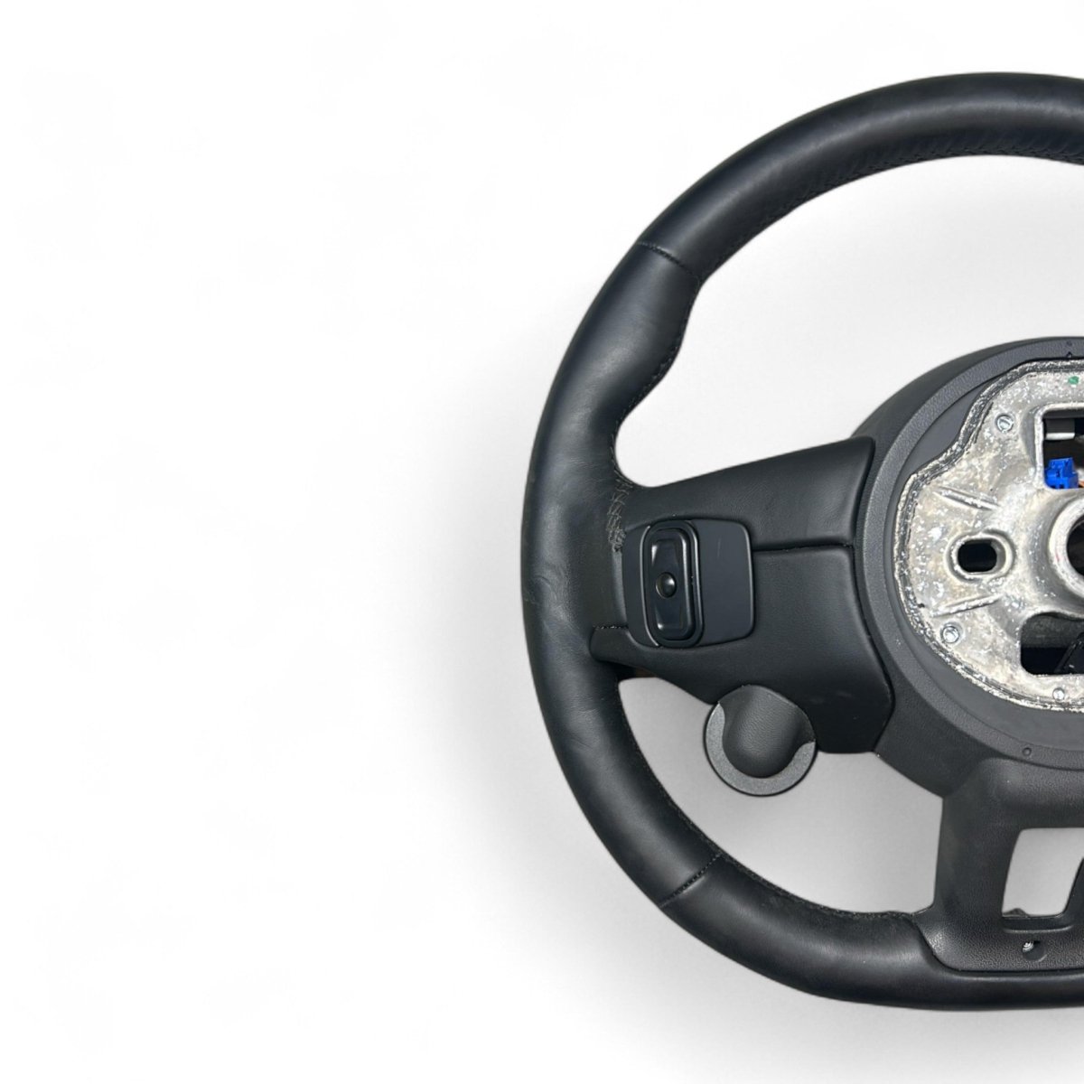 Volante / sterzo Maserati Grecale (M182) cod.6702698400 (2022 > ) - F&P CRASH SRLS - Ricambi Usati