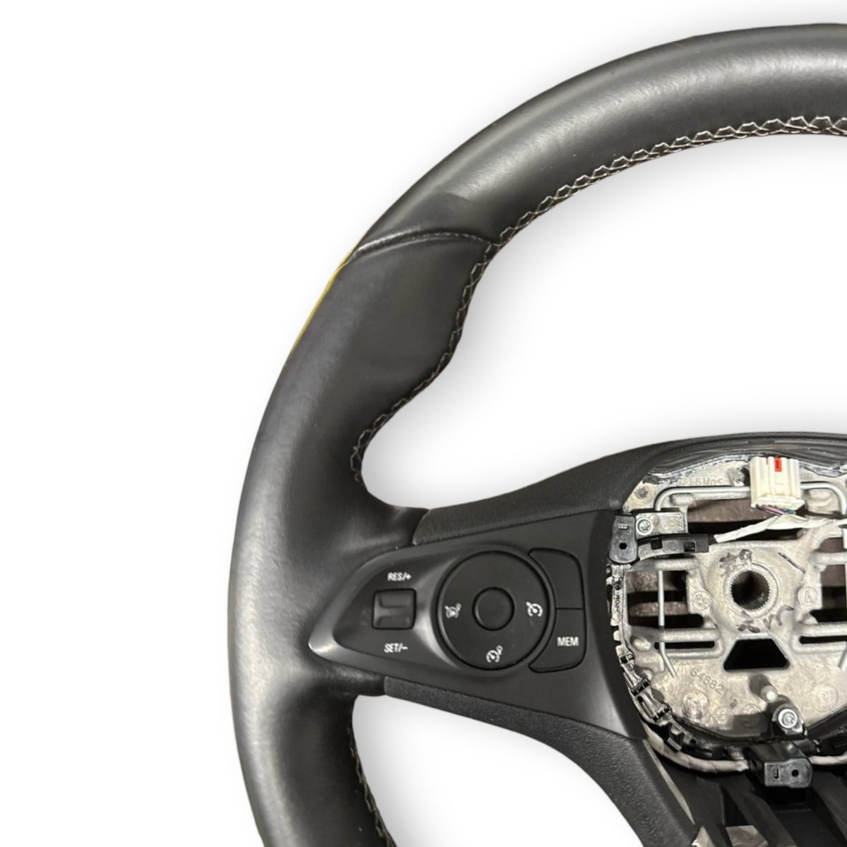 Volante / sterzo opel corsa f Cod: 647390500a (2019 - ) - F&P CRASH SRLS - Ricambi Usati