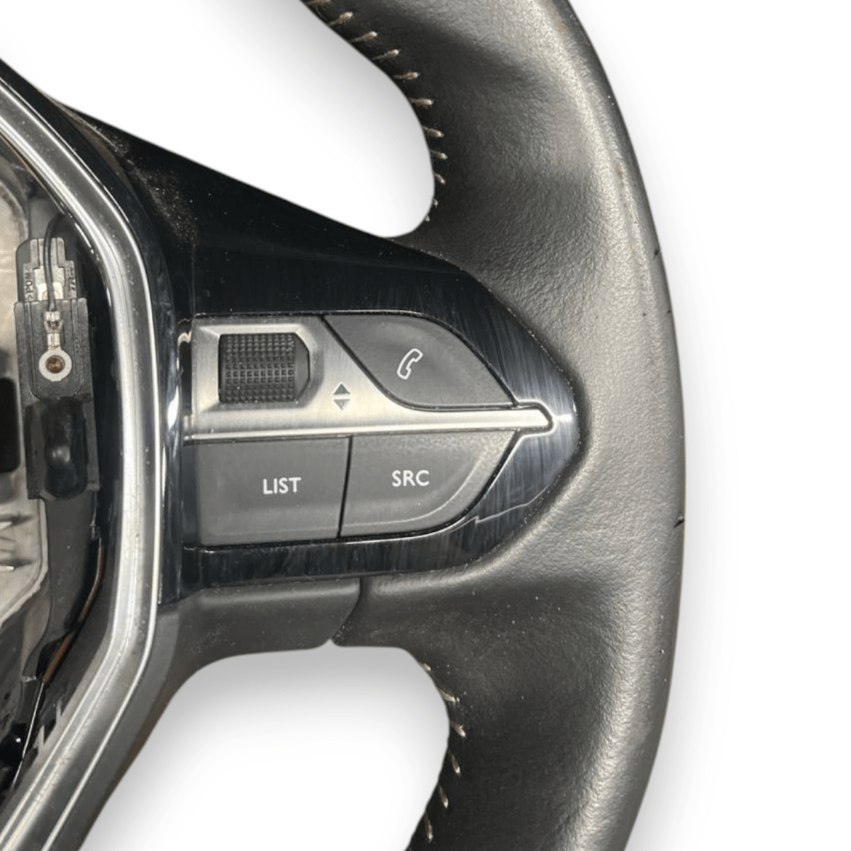 Volante / Sterzo Peugeot 3008 II (2016 al 2023) cod: 98105486AU - F&P CRASH SRLS - Ricambi Usati