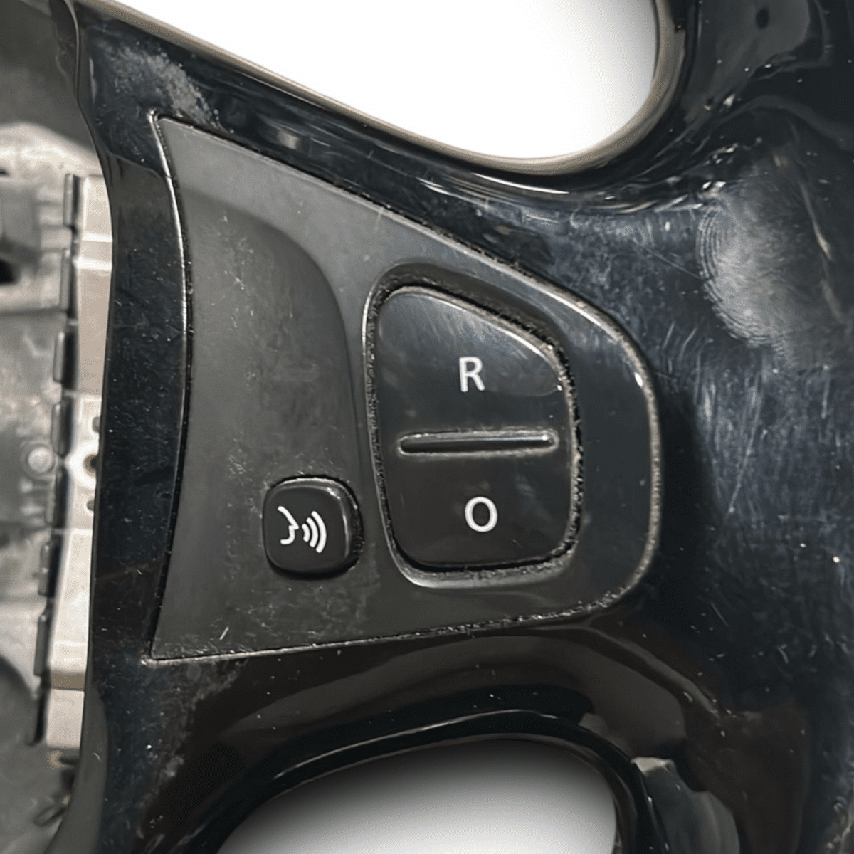 Volante / sterzo renault clio iv cod:484007003r (2012 > 2021) - F&P CRASH SRL - Ricambi Usati