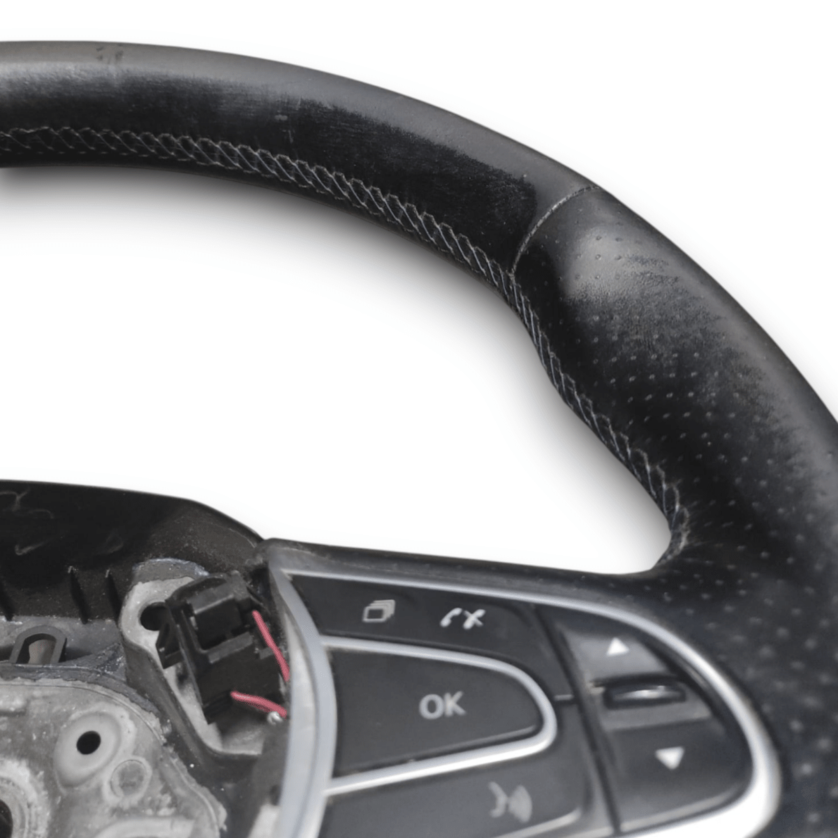 Volante / sterzo renault megane IV cod: 484008738r (2015 - ) - F&P CRASH SRL - Ricambi Usati