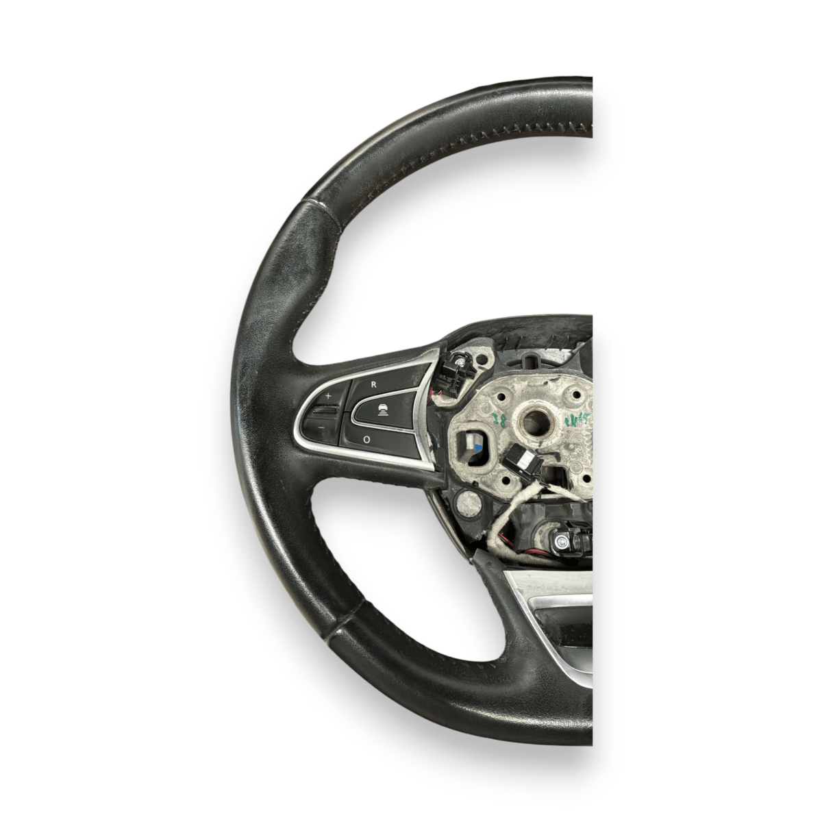 Volante / sterzo renault megane IV cod:484003587r (2015 - ) - F&P CRASH SRL - Ricambi Usati