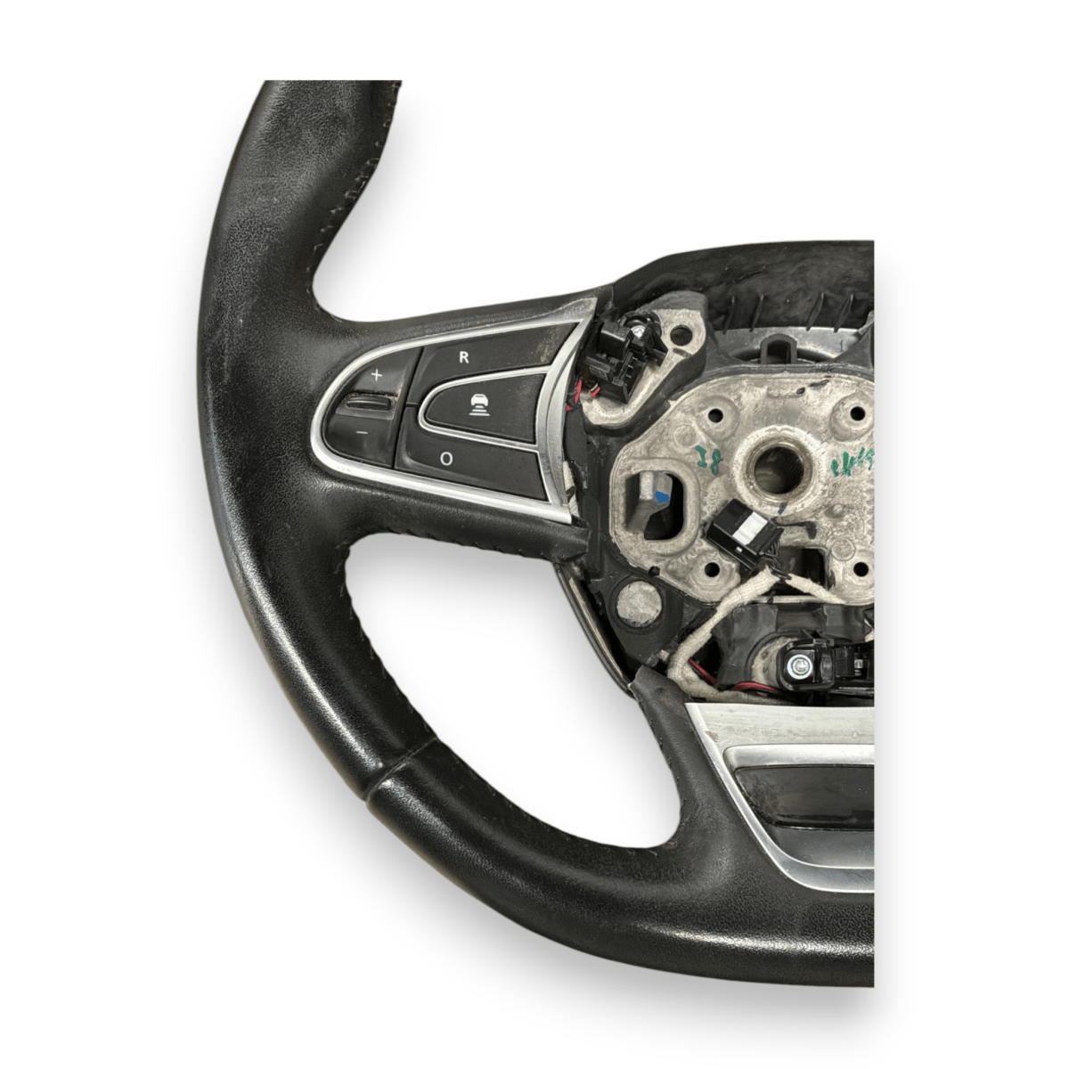 Volante / sterzo renault megane IV cod:484003587r (2015 - ) - F&P CRASH SRL - Ricambi Usati