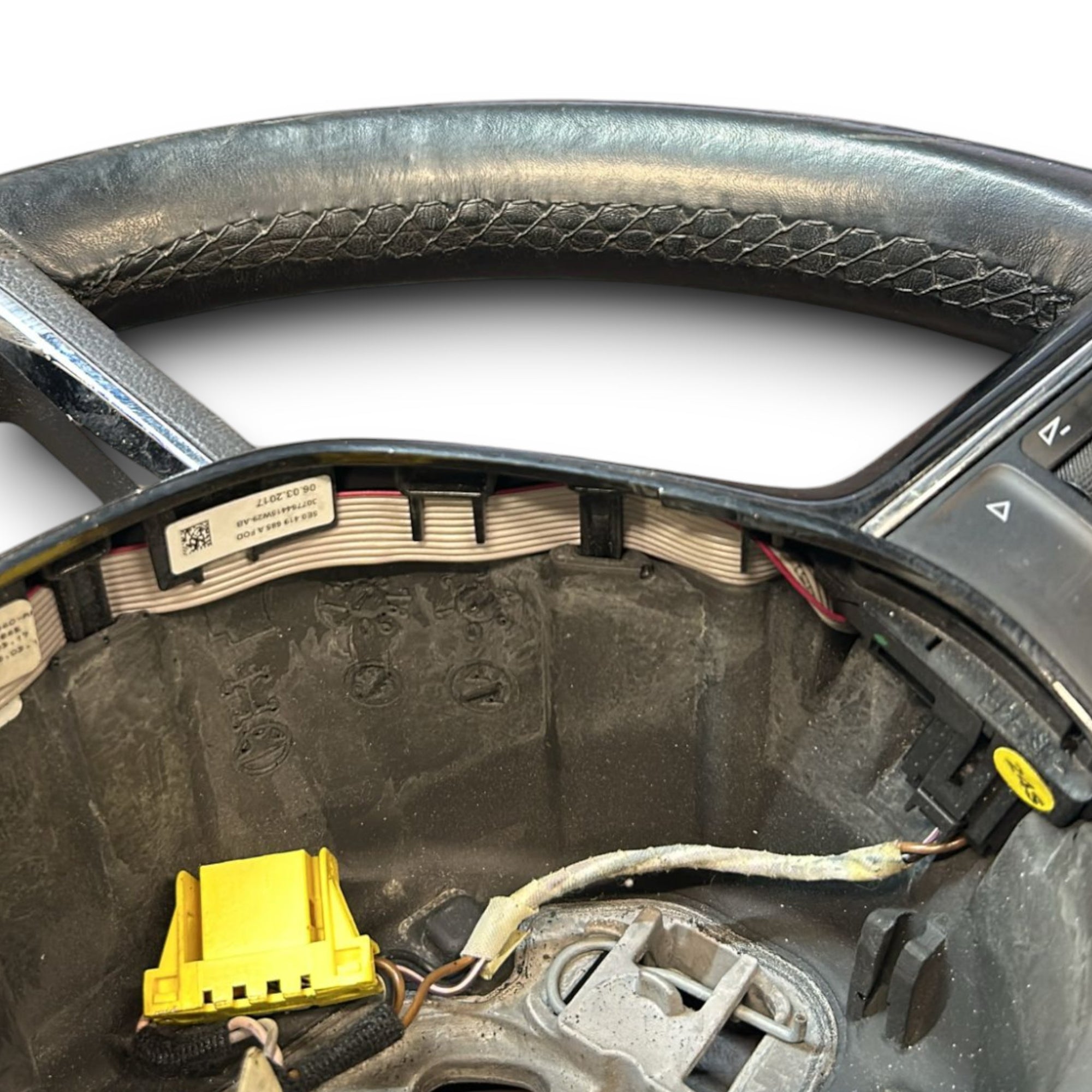 Volante / Sterzo Skoda Fabia III cod.3V0419091L (2014 > 2021) - F&P CRASH SRLS - Ricambi Usati
