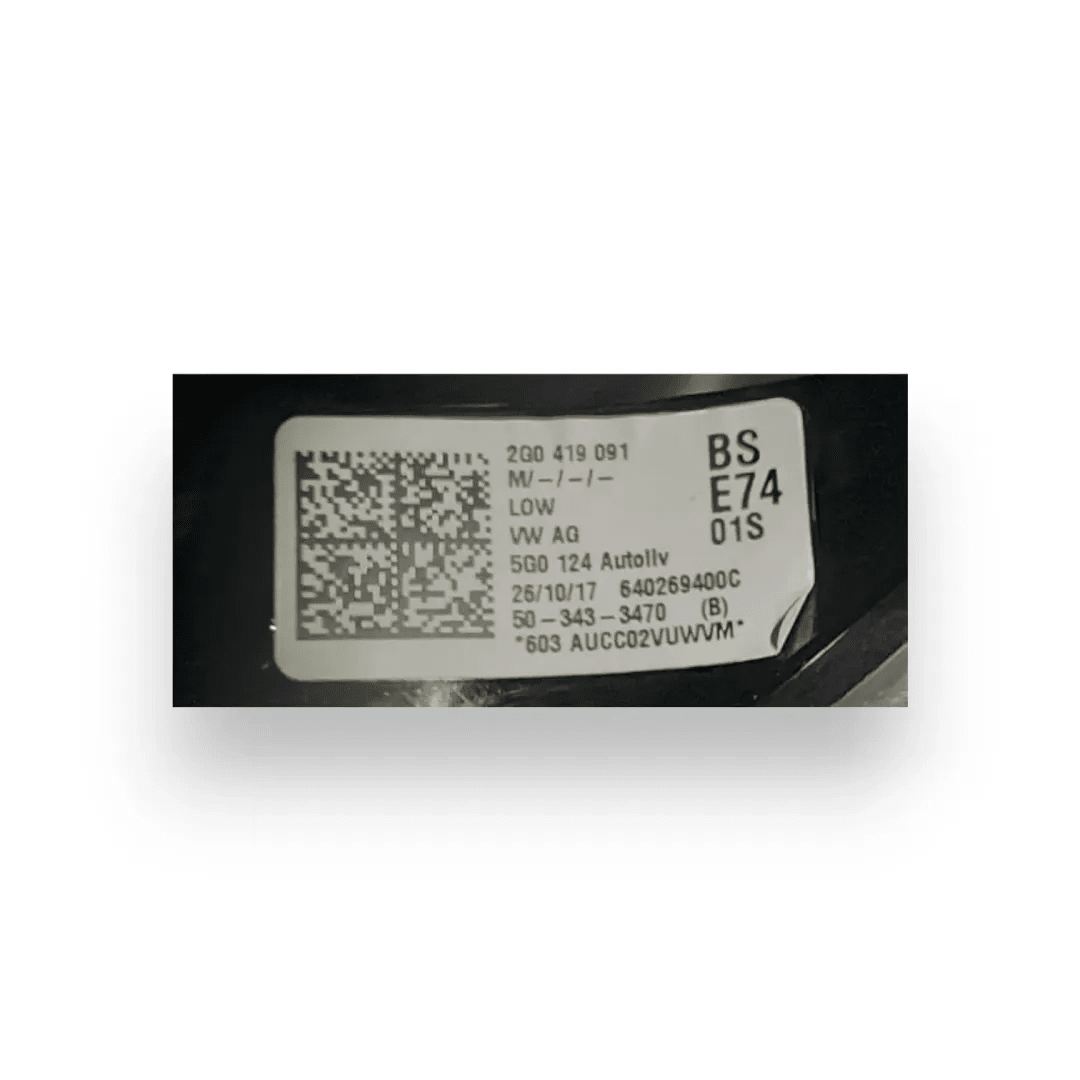 Dettaglio Volante Volkswagen Golf VIII dal 2019 OEM 5H0419089DFVDH - foto 3