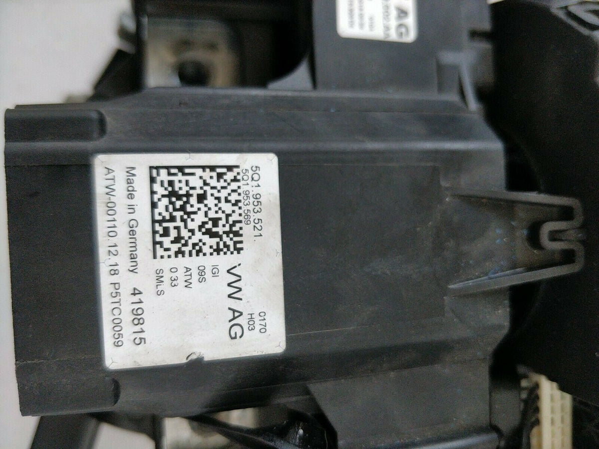 Volkswagen T - Roc COMPLETE LIGHT SWITCH 5Q1953502AA + 5q1953569 + 5q1953521 - F&P CRASH SRLS - Used Parts