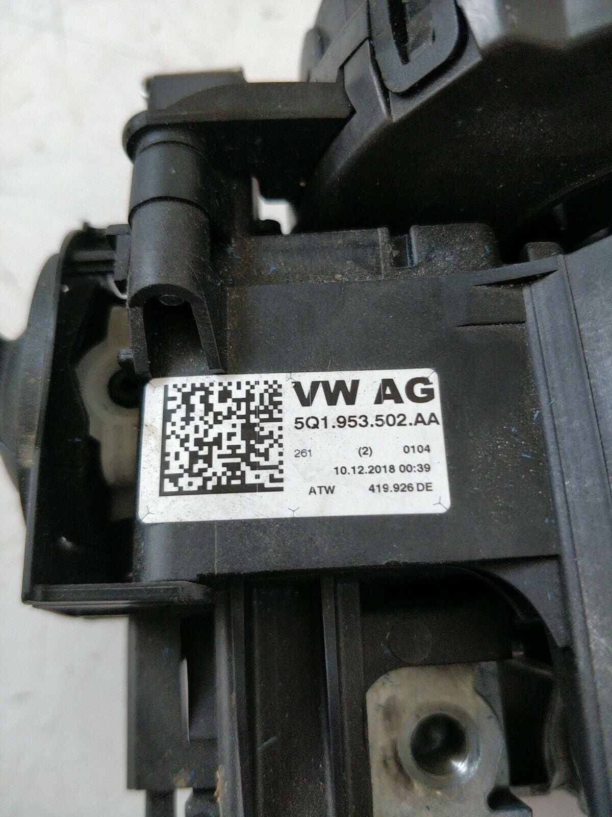 Volkswagen T - Roc COMPLETE LIGHT SWITCH 5Q1953502AA + 5q1953569 + 5q1953521 - F&P CRASH SRLS - Used Parts