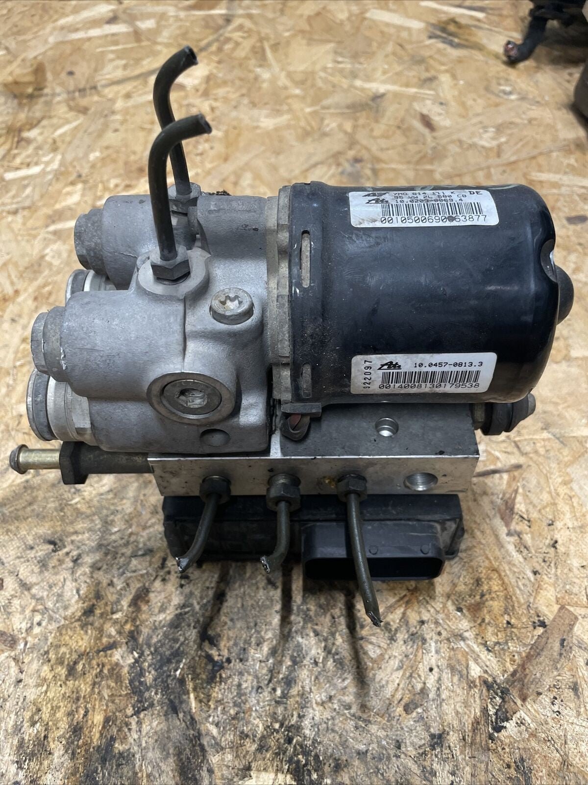 VW Sharan 1.9 DIESEL ABS CENTRALINA 7M0907379 - F&P CRASH SRLS - Ricambi Usati